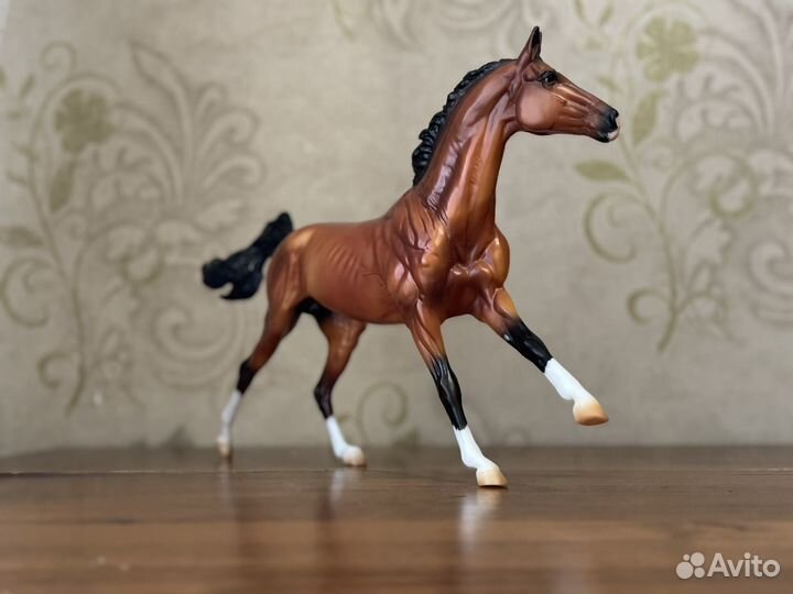 Лошади breyer