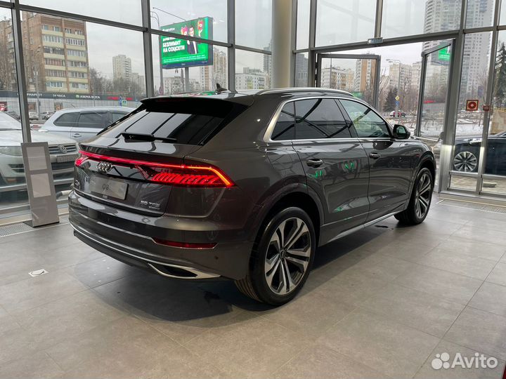 Audi Q8 3.0 AT, 2023