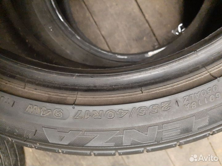 Bridgestone Potenza RE050A 255/40 R17