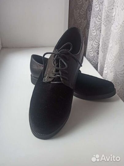 Ботинки новые женские 37