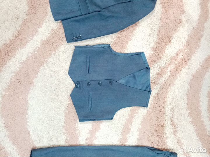 Школьный костюм тройка