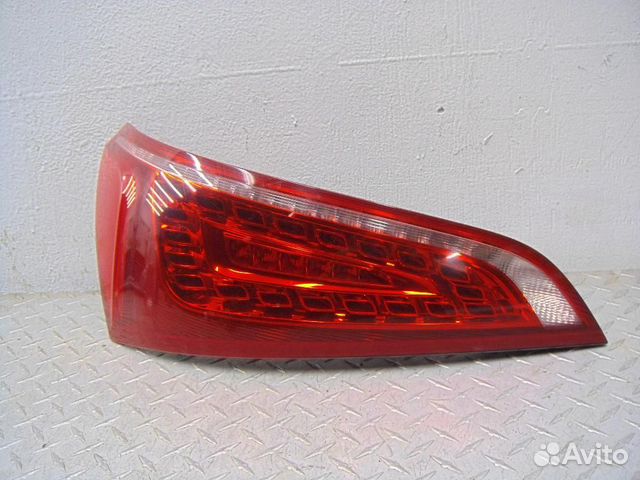 Фонарь задний внутренний левый Audi Q5/SQ5