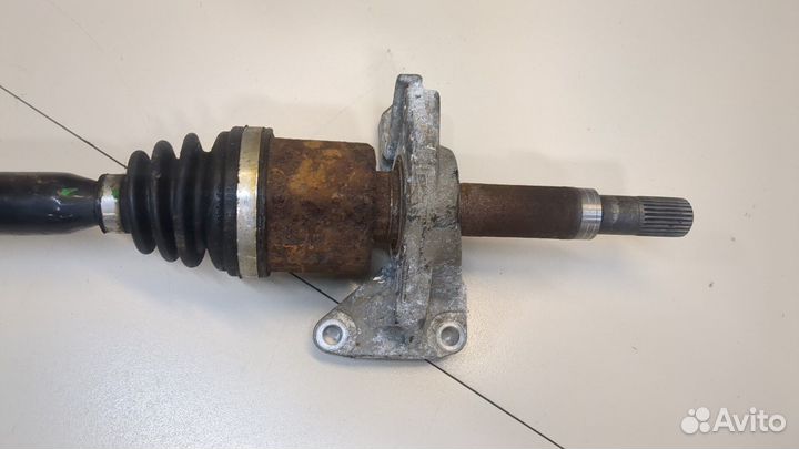 Полуось Nissan Leaf, 2011