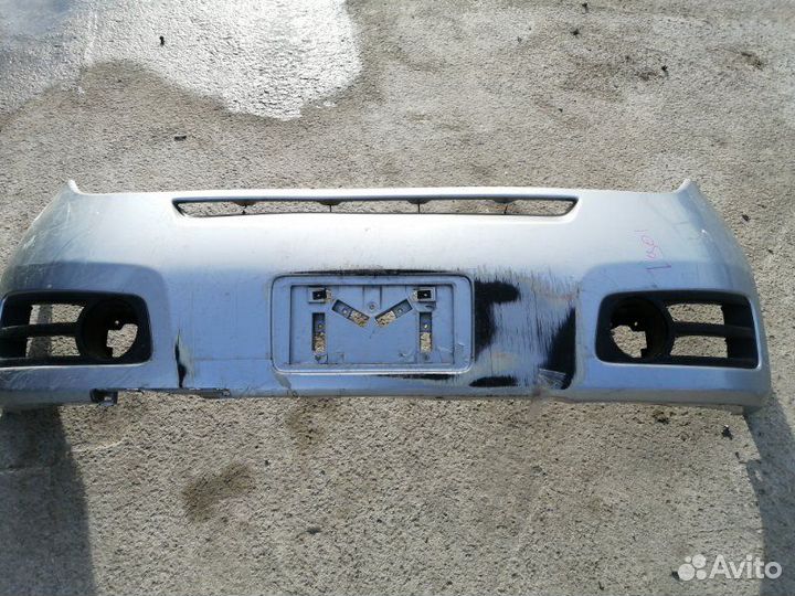 Бампер передний Nissan Elgrand E51