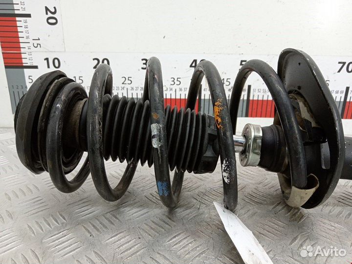 Стойка для Peugeot-Citroen C4 Picasso 1