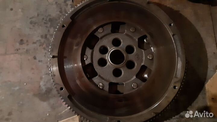 Комплект сцепления с маховиком на пассат б6 2.0тди