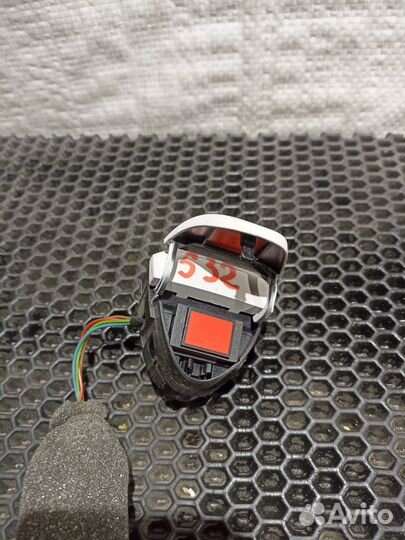 Кнопка SOS E350 W211 Mercedes