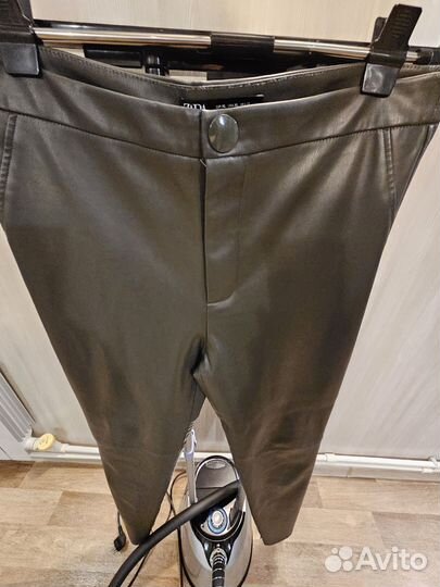Кожаные брюки zara