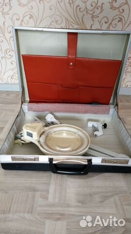 Продам лампу-лупу в кейсе