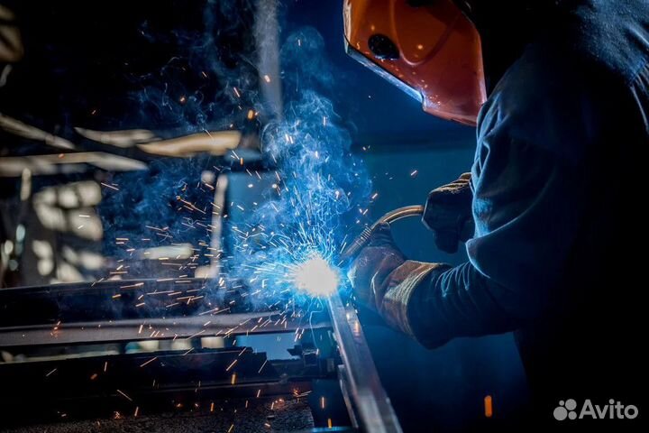 Электрогазосварщик на полуавтомат
