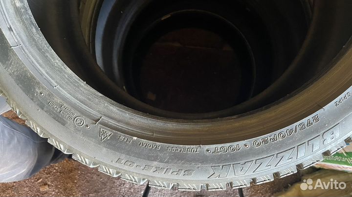 Bridgestone Blizzak Spike-01 275/40 R20