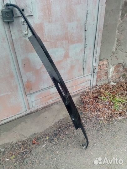 Дефлектор на капот (мухобойка) Нива 2121