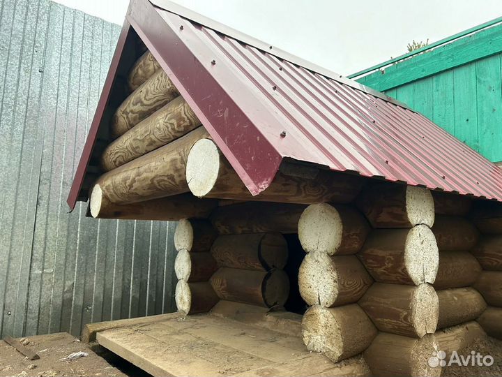 Дом из оцилиндрованного бревна для твоего питомца