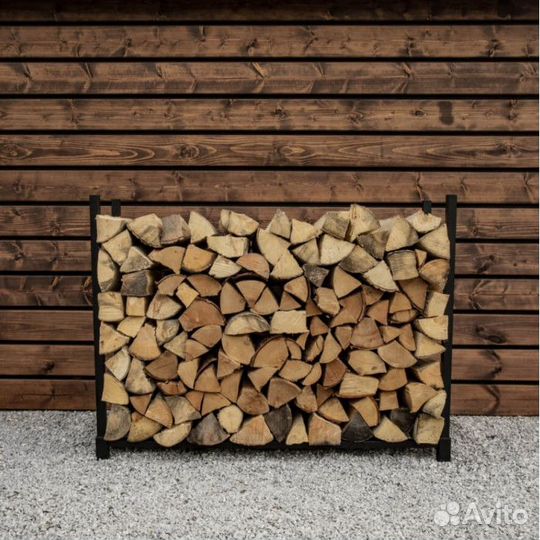 Поленница (дровница) в стиле лофт