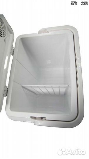 Автомобильный холодильник 12/220 вольт