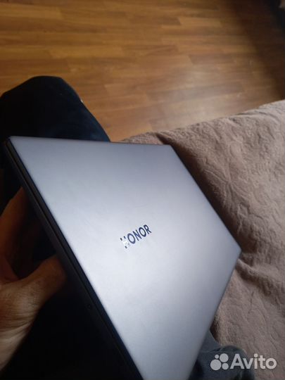 Honor Magicbook 15 Ryzen 5500u