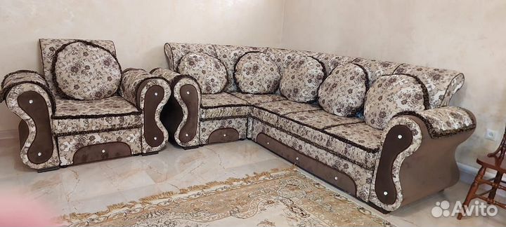 Мягкий уголок бу в хорошом состаяние