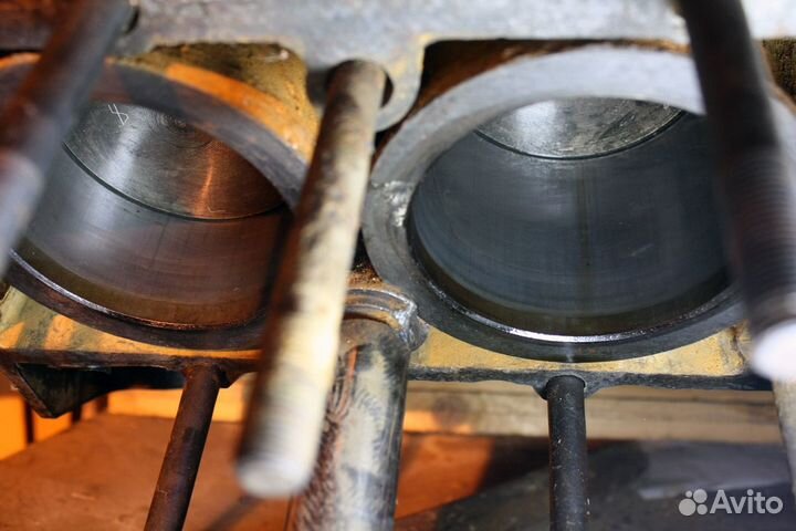 Все для ремонта двигателя грузовика газ-53