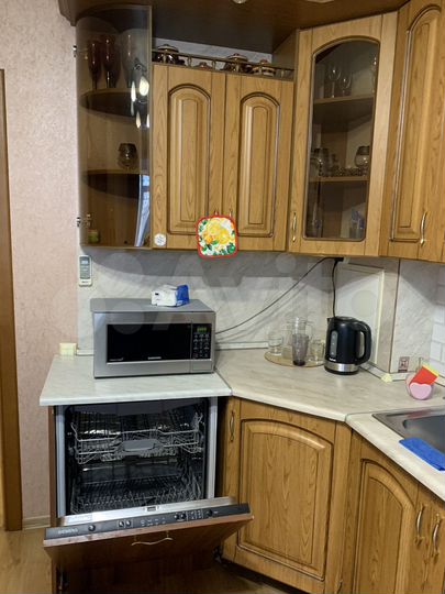 2-к. квартира, 70 м², 5/6 эт.