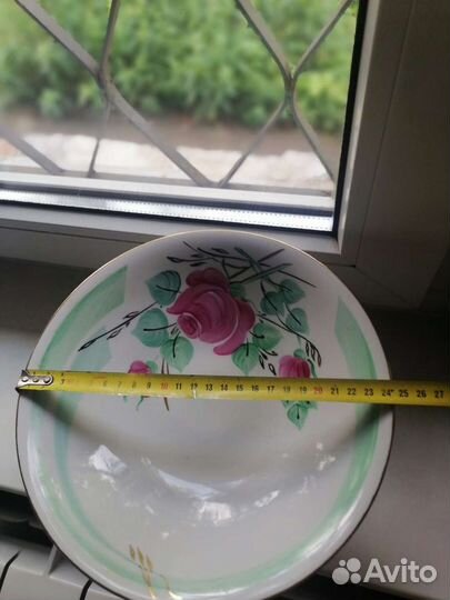 Ваза для фруктов на ножке