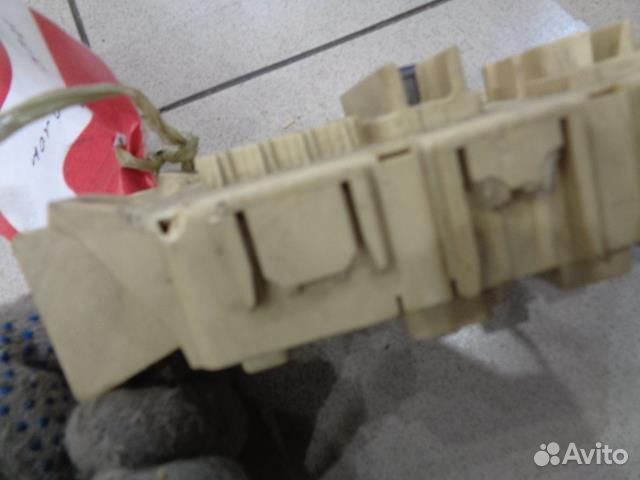 Блок предохранителей салонный Kia Picanto 2004-20