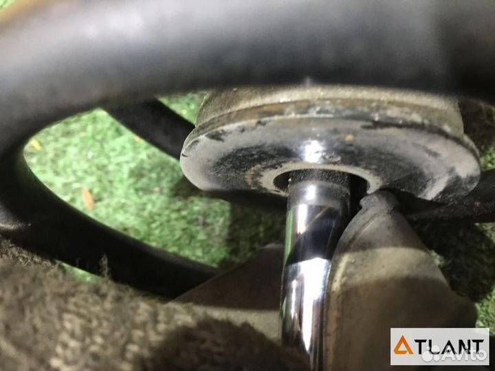 Стойка передняя toyota mark X