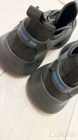 Кроссовки мужские 46