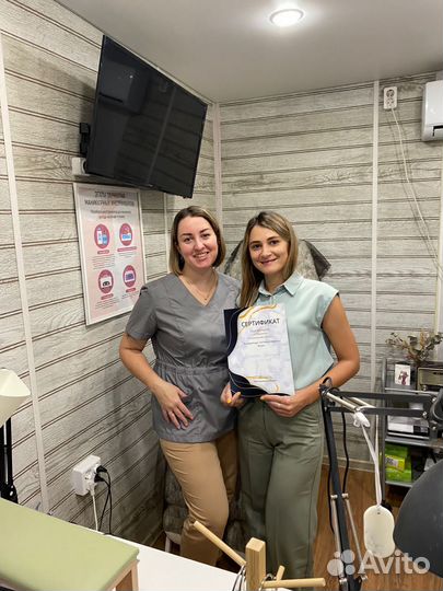 Услуги маникюра на дому