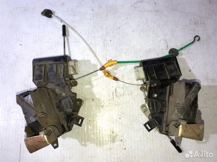 Замок двери задней правой BMW-бмв 5-серия E39 199