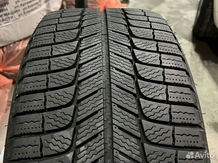 Michelin X-Ice XI3 225/50 R18 95H