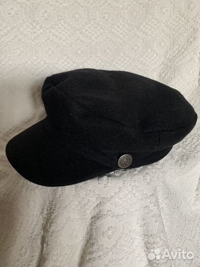 Головные уборы женские