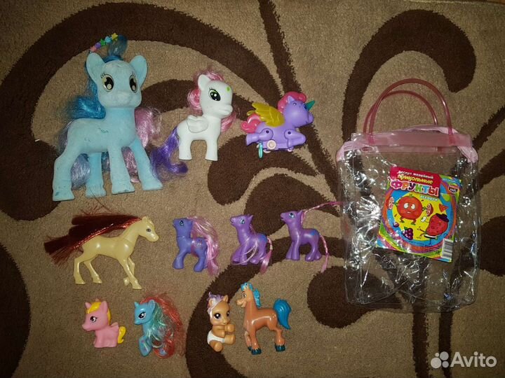 Разные наборы игрушек