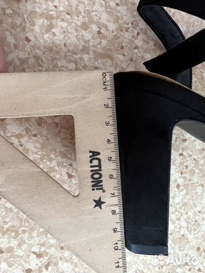 Туфли босоножки 39