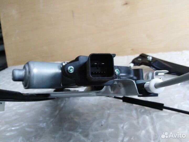 Стеклоподьемник электрический передний правый