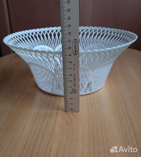 Ваза для фруктов. Сухарница. Хлебница