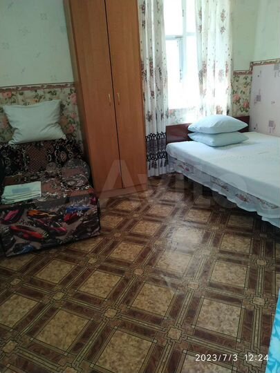 Комната 10 м² в 1-к., 1/2 эт.