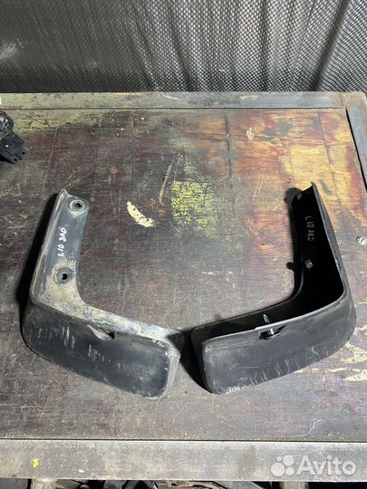 Задние брызговики Mitsubishi lancer 10