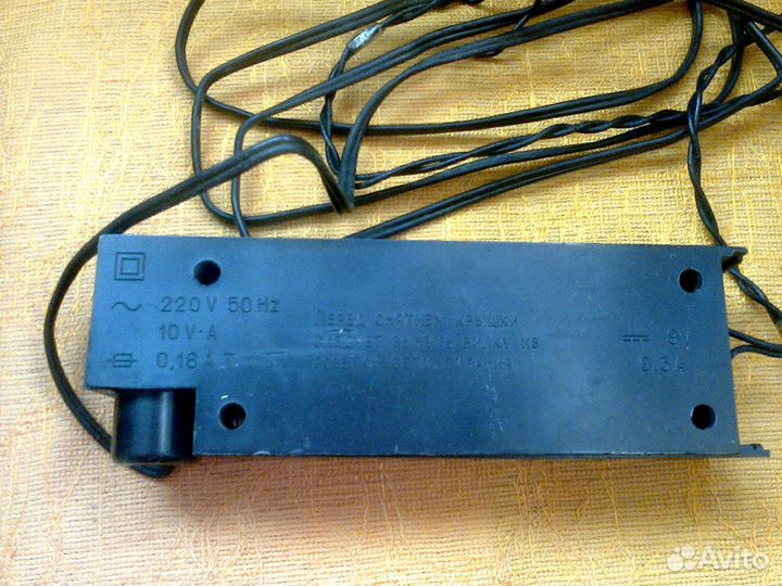 Блок питания для магнитофона