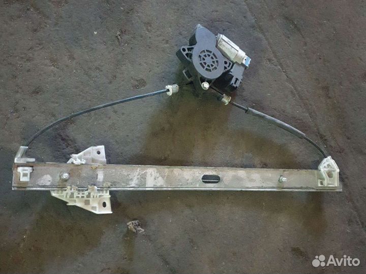 Стеклоподъемник передний правый мазда cx-7