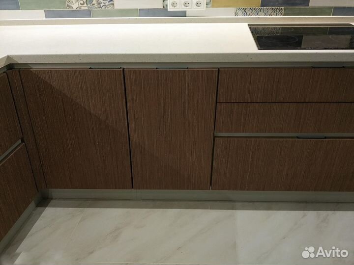 Кухни угловые на заказ