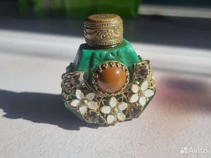Винтажный флакон для духов