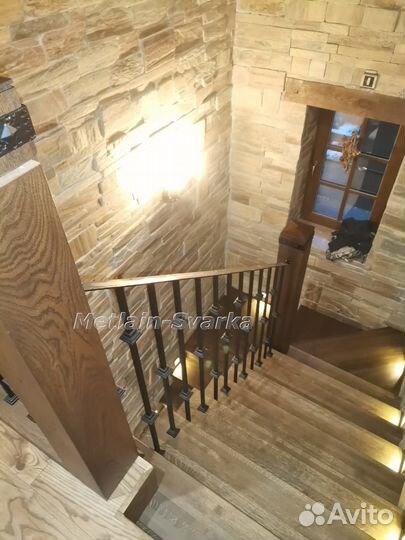 Перила кованые на лестницу в дом № 43
