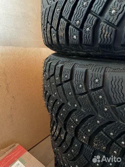 Michelin X-Ice North 4 185/65 R15 92T