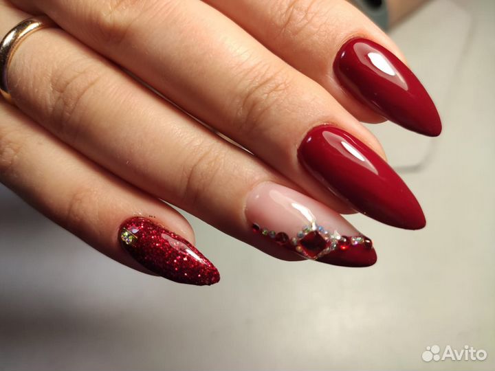 Маникюр,педикюр, наращивание