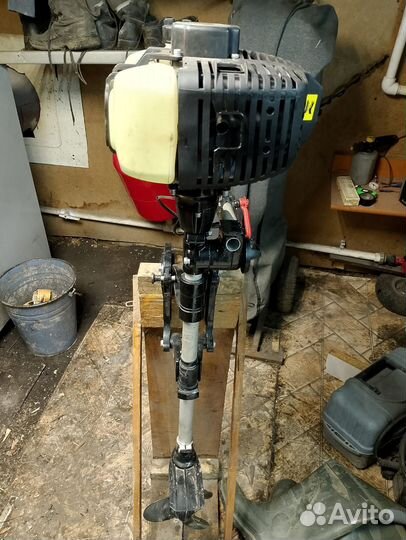 Лодочный мотор