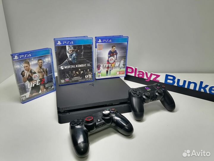 PS4 Slim +2джойстика,игры на дисках