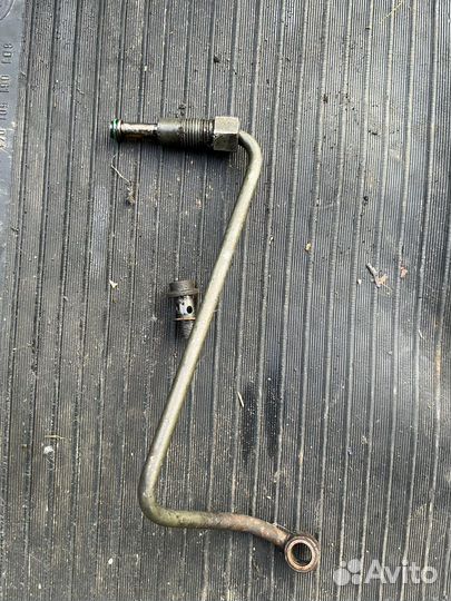 Трубка подачи масла турбины к9к 724 Рено Меган 2