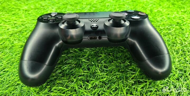 Оригинальный геймпад Dualshock 4 Black