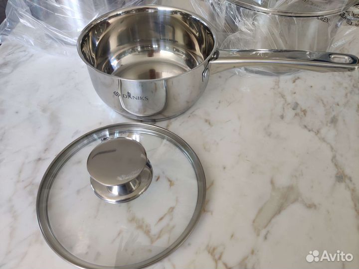 Набор кастрюль новый