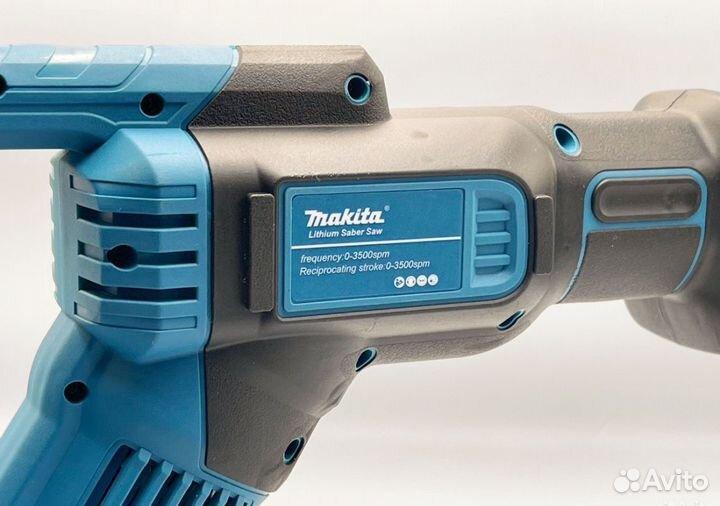 Сабельная пила makita